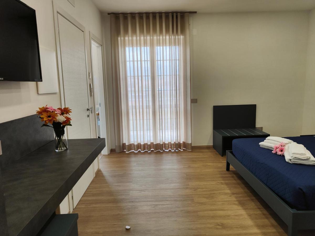 Rosa Rooms Πομπηία Εξωτερικό φωτογραφία